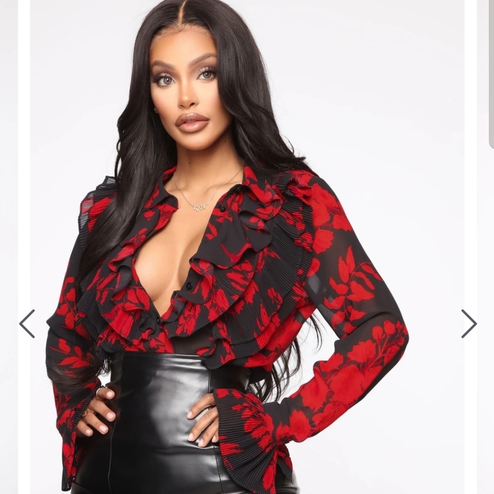 COPY - Noticing You Floral Button Down Top - Black/Red
